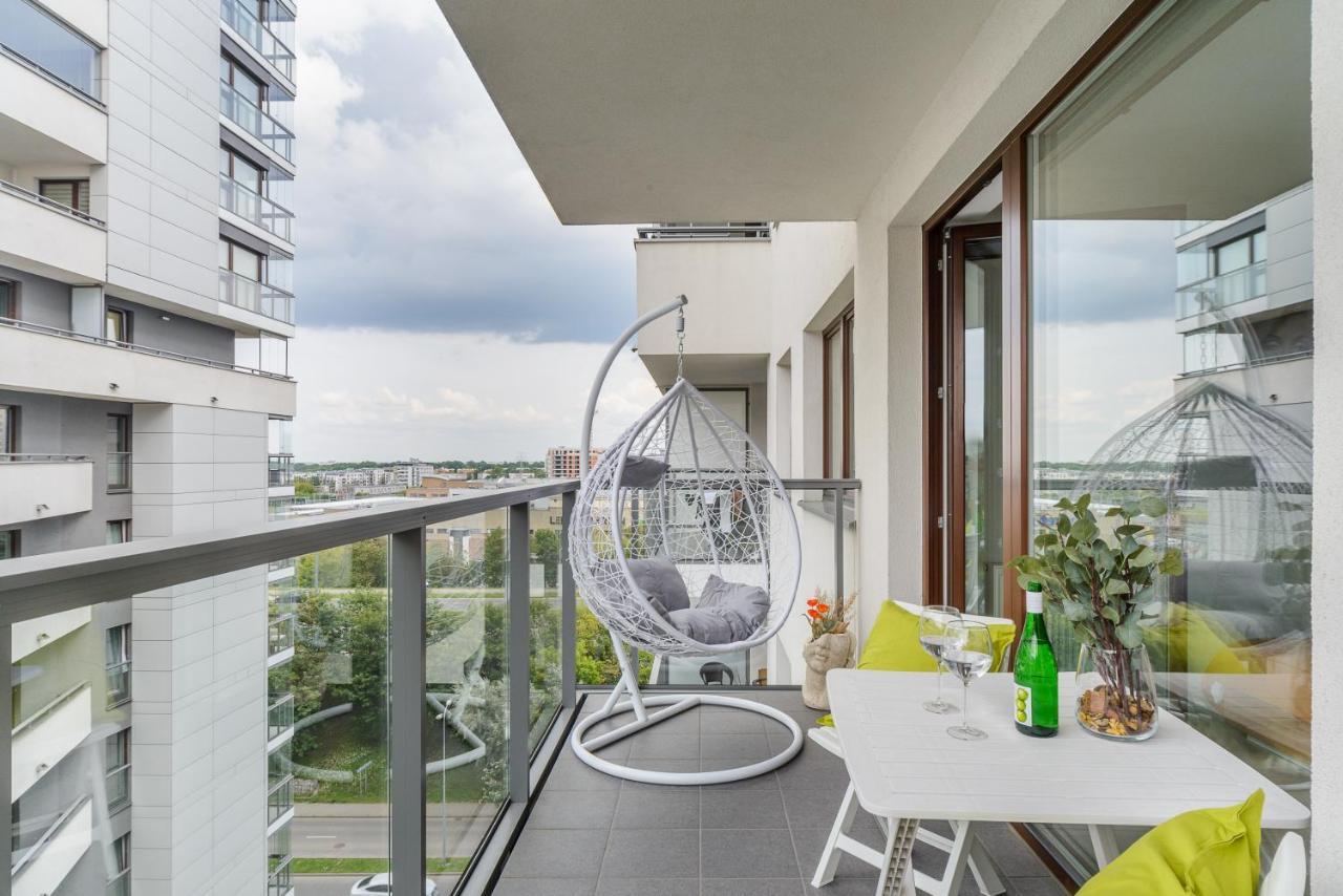 Modern Studios Near Arkadia Center Варшава Экстерьер фото