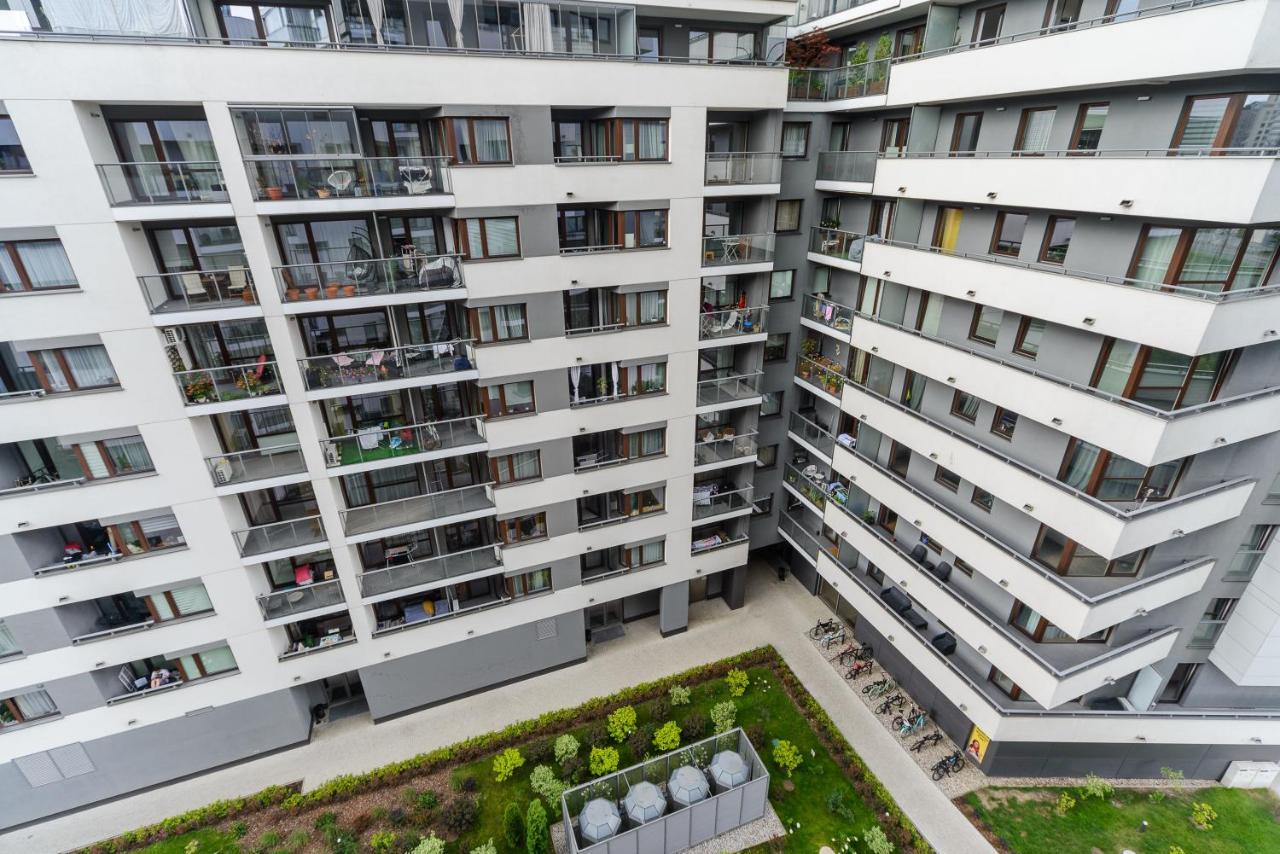 Modern Studios Near Arkadia Center Варшава Экстерьер фото